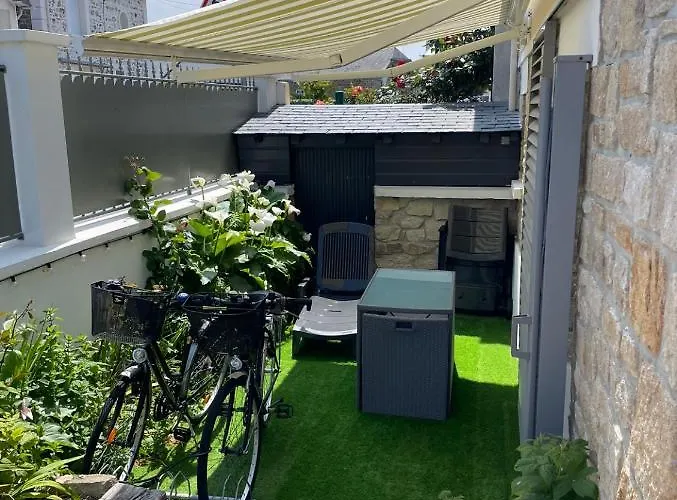 Studio 3 Mn De La Plage Terrasse Velos Proche De La Ville Fortifiee
